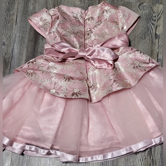 Frendz Dress - Picture 7 of 10